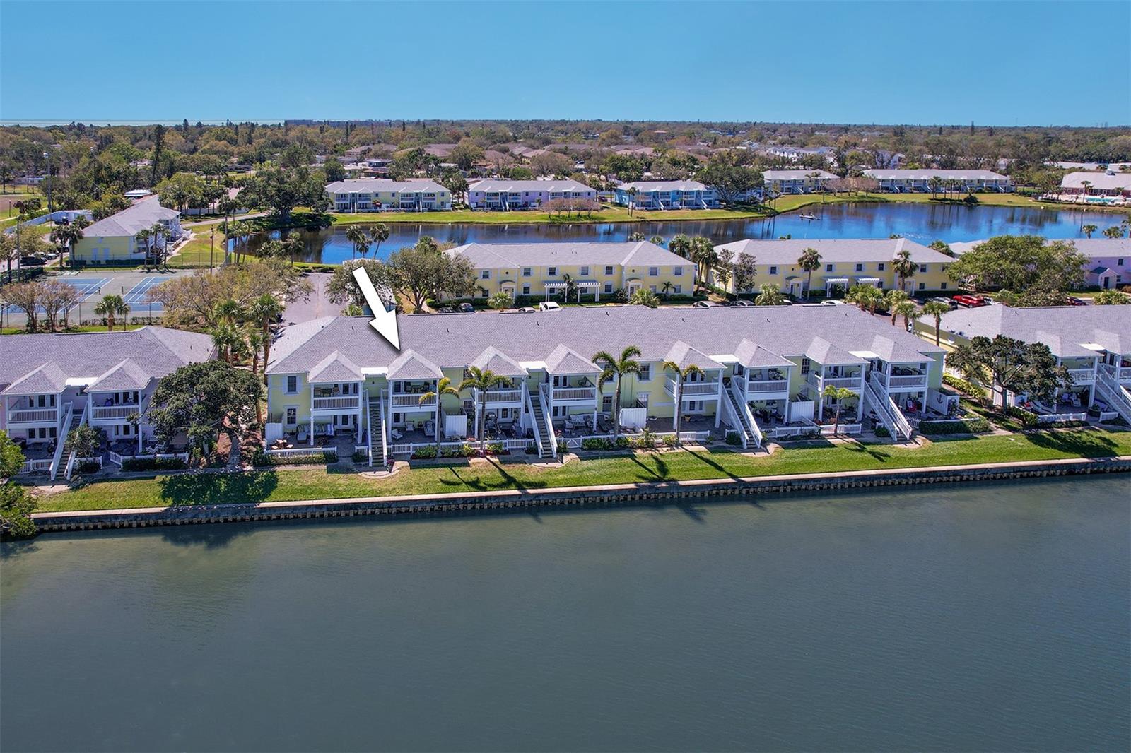 225 POMPANO DR SE #C, ST PETERSBURG, FL, 33705