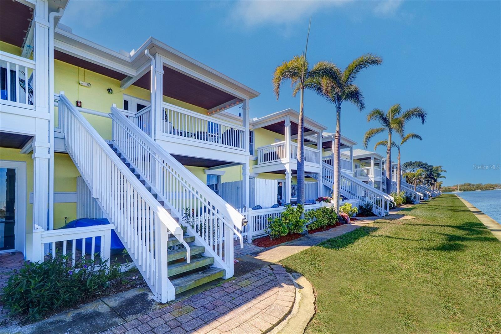 225 POMPANO DR SE #C, ST PETERSBURG, FL, 33705