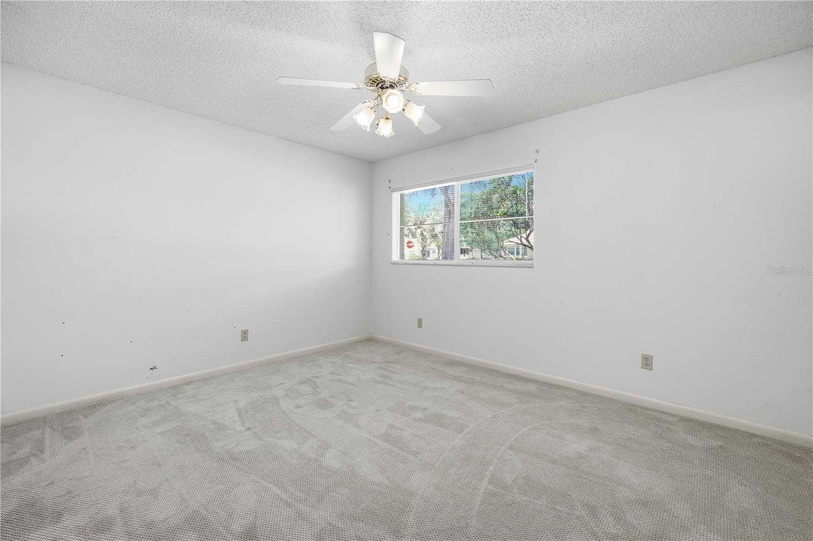 8666 SW 92ND LN #F, OCALA, FL, 34481