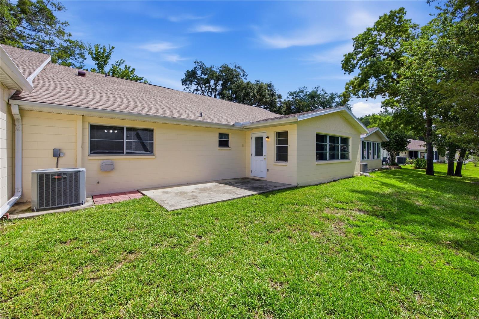8666 SW 92ND LN #F, OCALA, FL, 34481