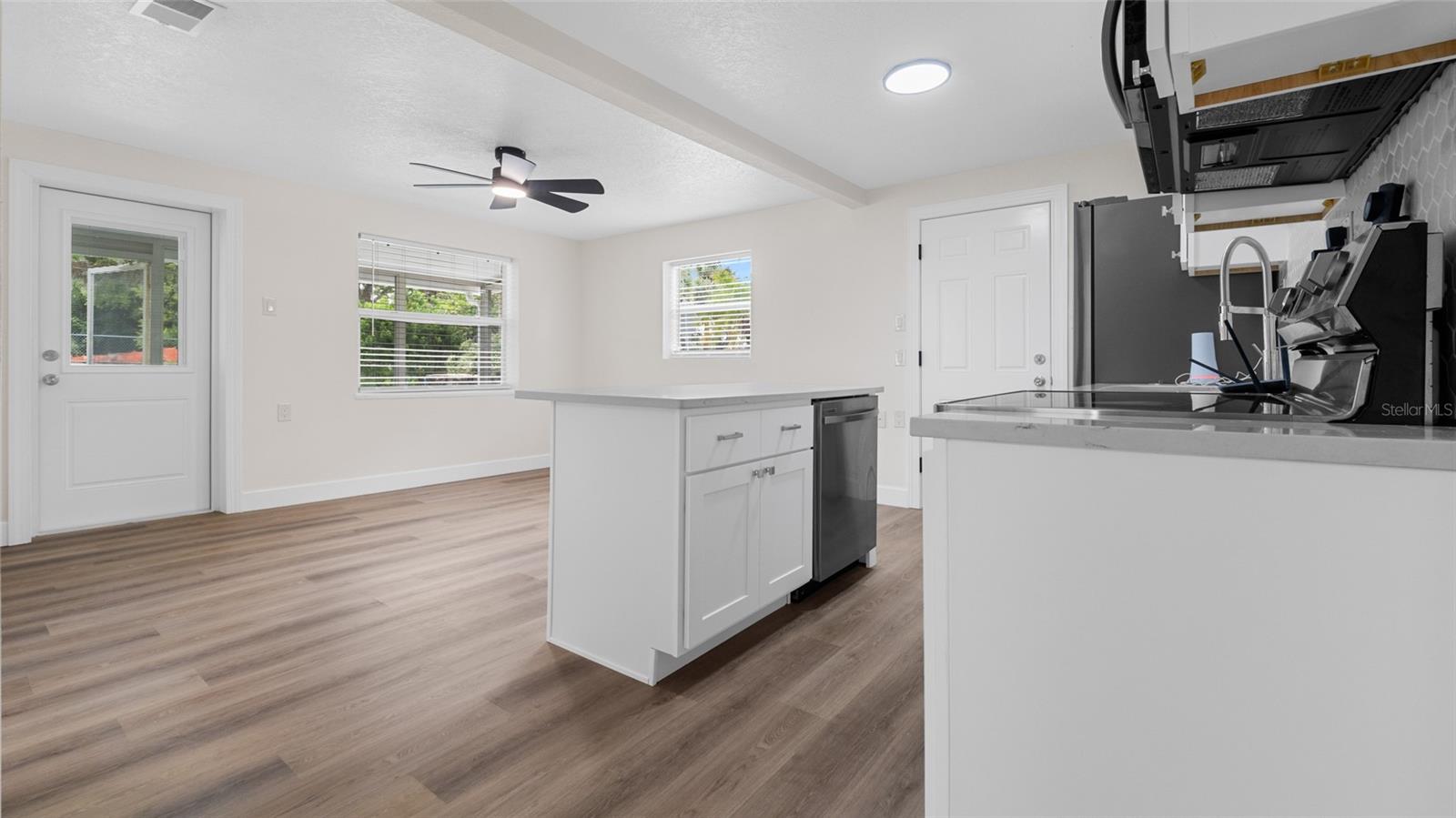 7635 PIER RD, PORT RICHEY, FL, 34668