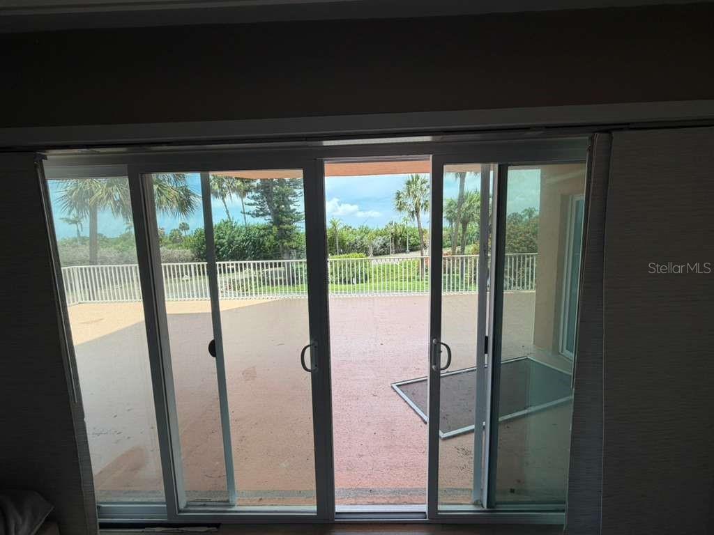 7432 SUNSHINE SKYWAY LN S #206, ST PETERSBURG, FL, 33711