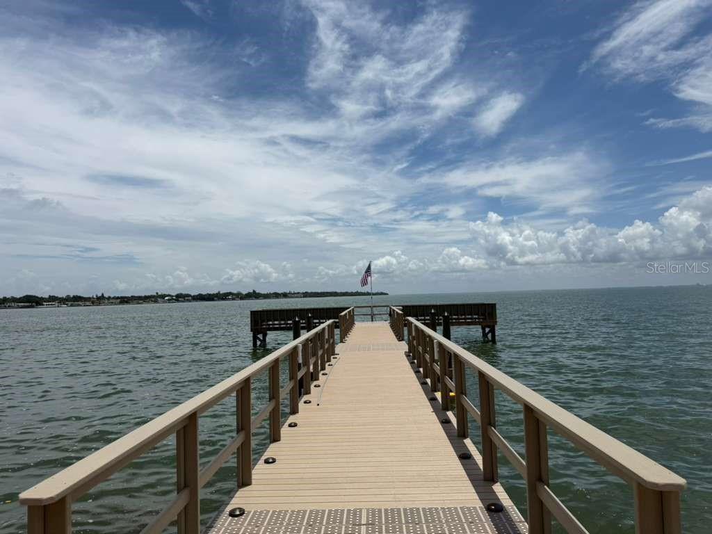 7432 SUNSHINE SKYWAY LN S #206, ST PETERSBURG, FL, 33711