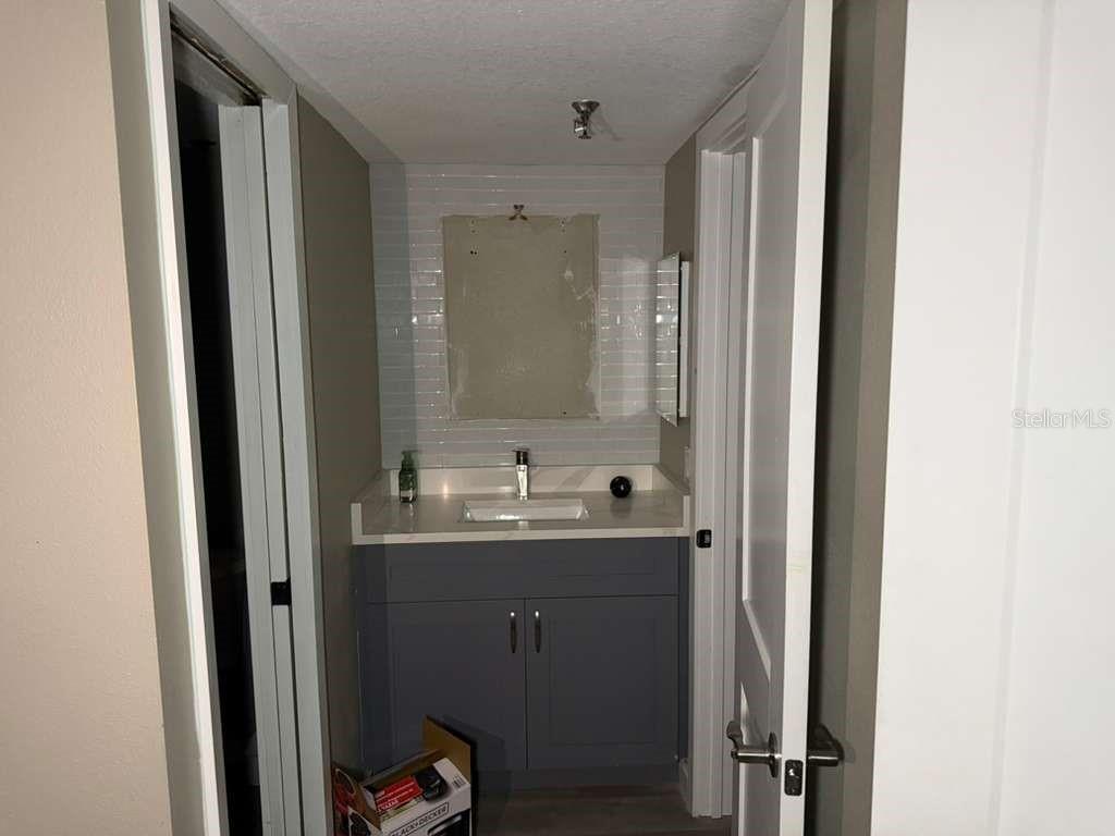 7432 SUNSHINE SKYWAY LN S #206, ST PETERSBURG, FL, 33711