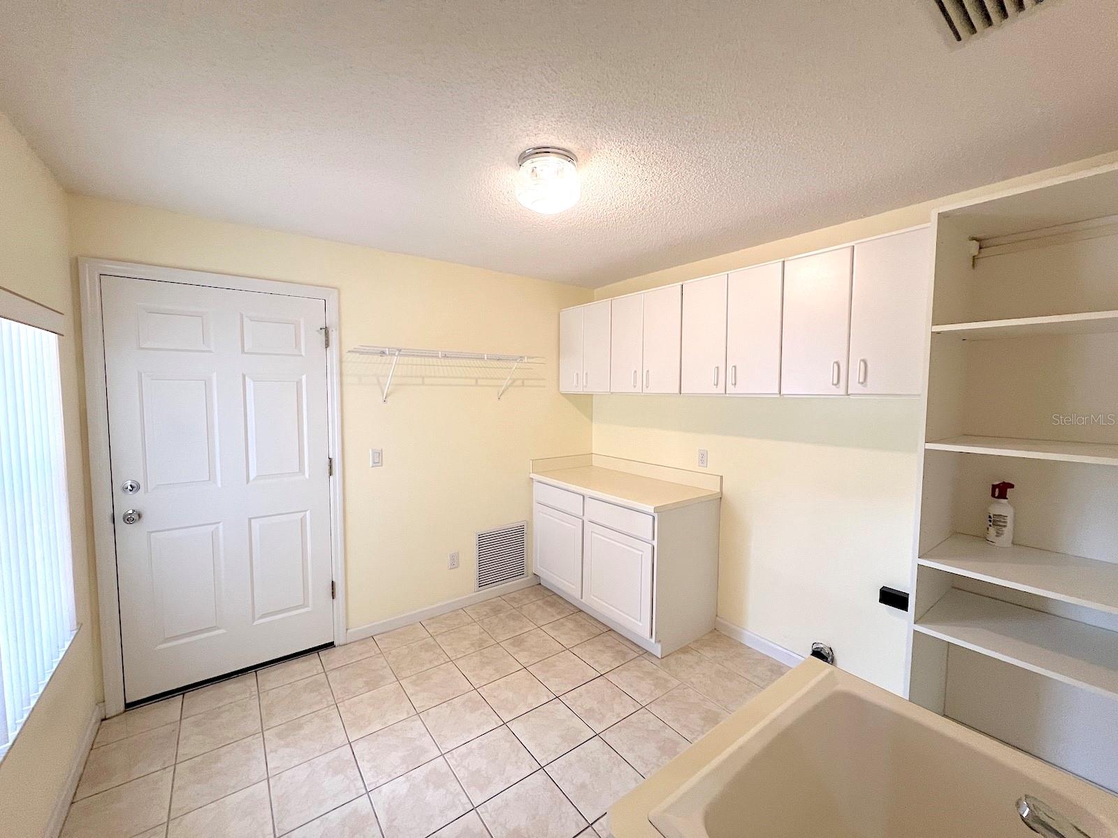 87 ROSE DR, PALM COAST, FL, 32164