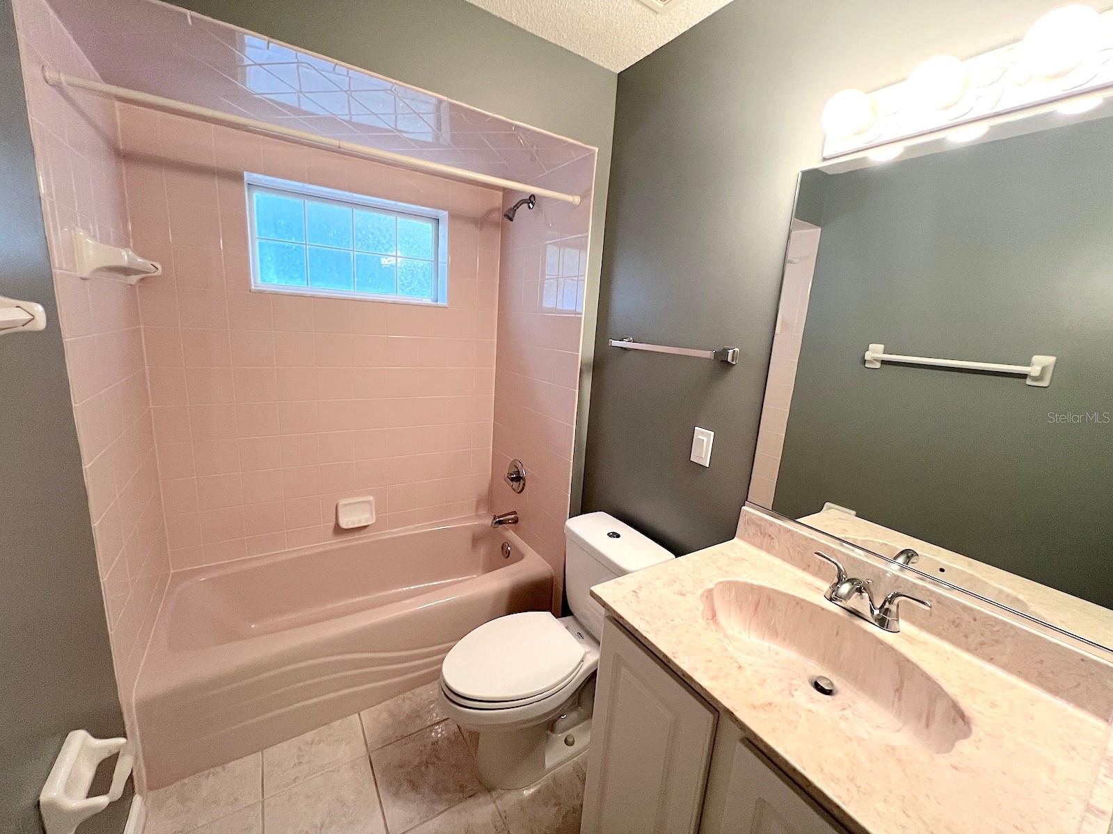 87 ROSE DR, PALM COAST, FL, 32164