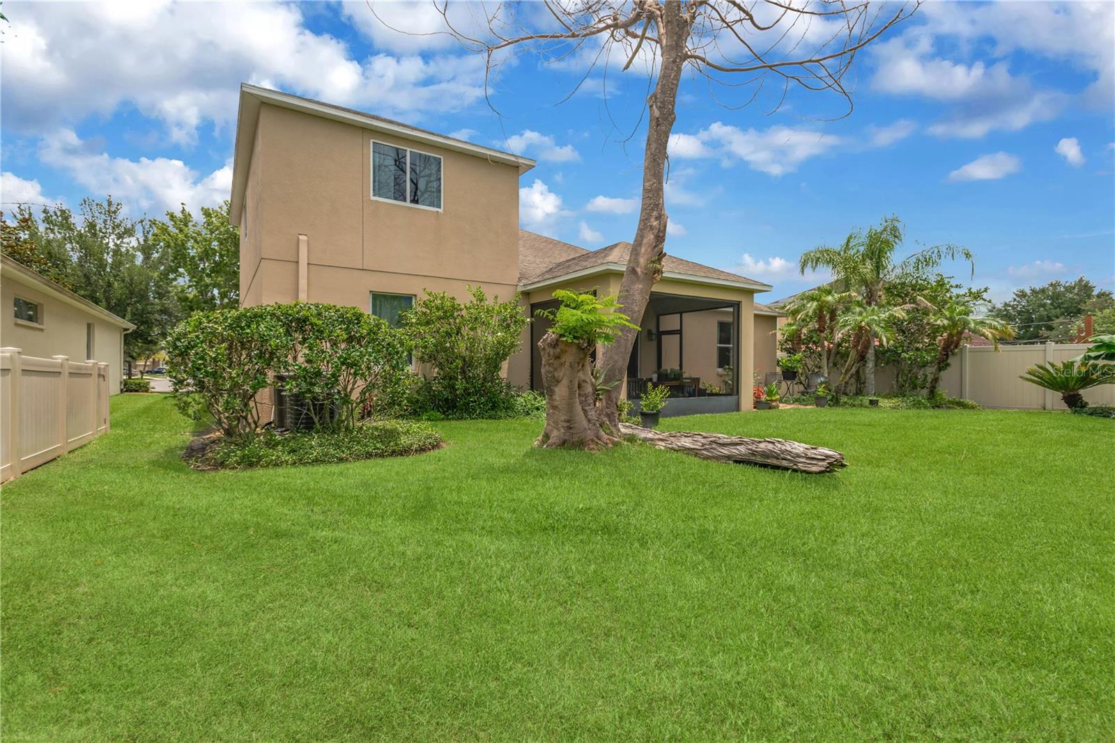 10859 BREAKING ROCKS DR, TAMPA, FL, 33647