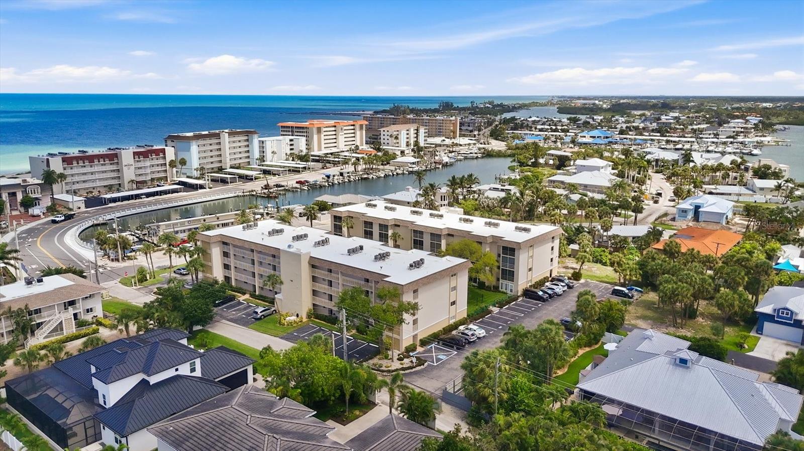 995 LAGUNA DR #103, VENICE, FL, 34285