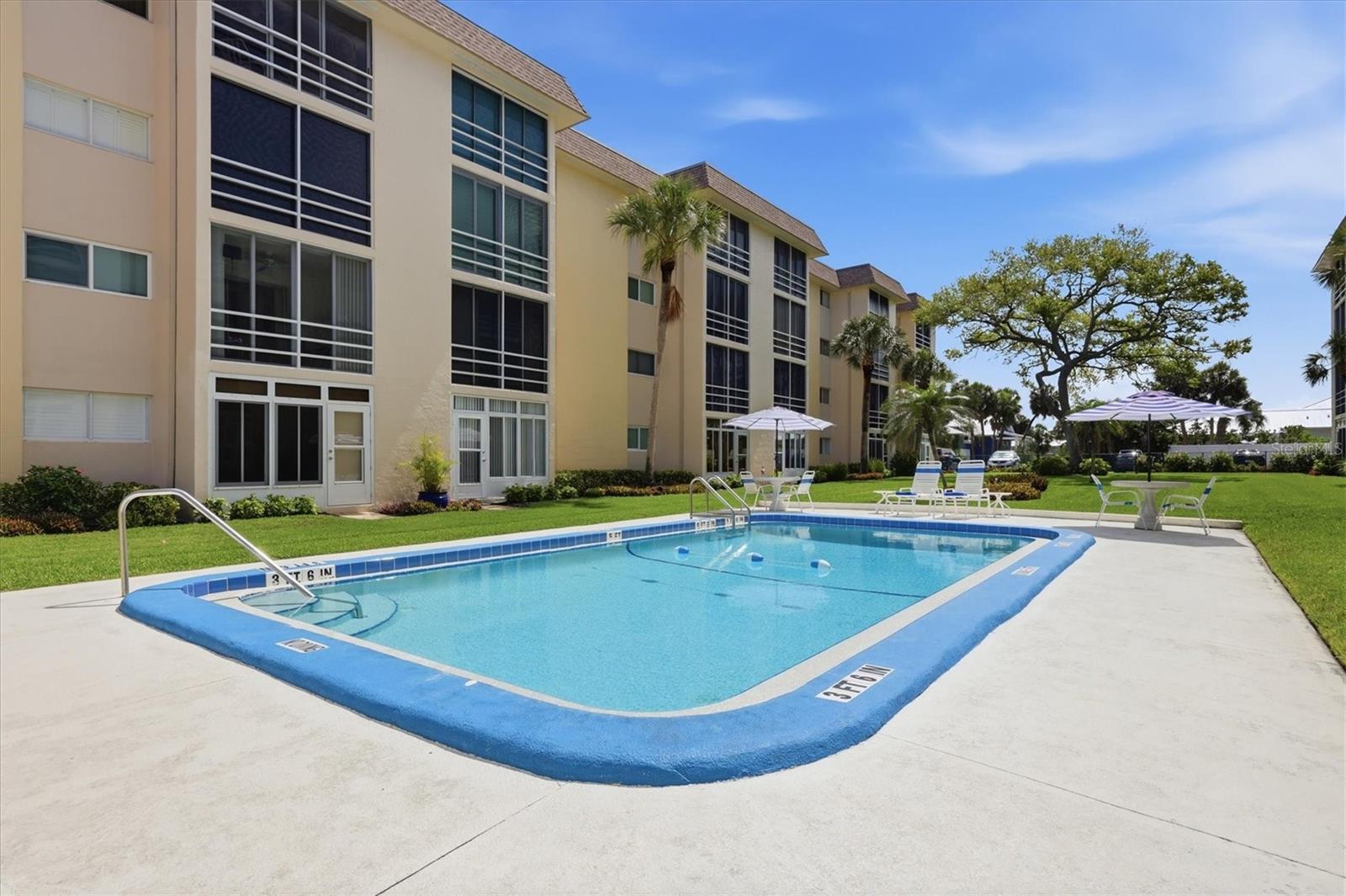 995 LAGUNA DR #103, VENICE, FL, 34285