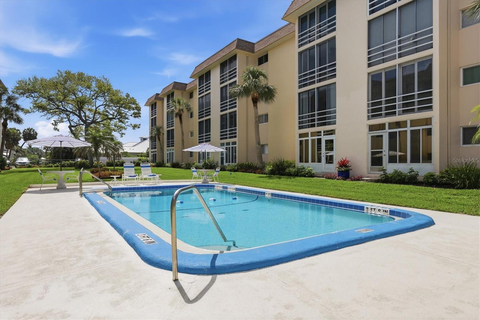 995 LAGUNA DR #103, VENICE, FL, 34285