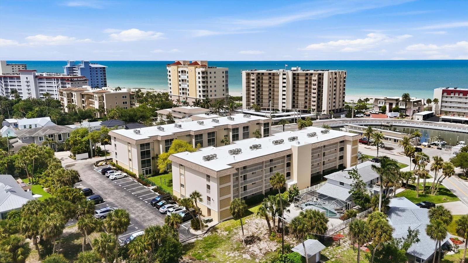 995 LAGUNA DR #103, VENICE, FL, 34285