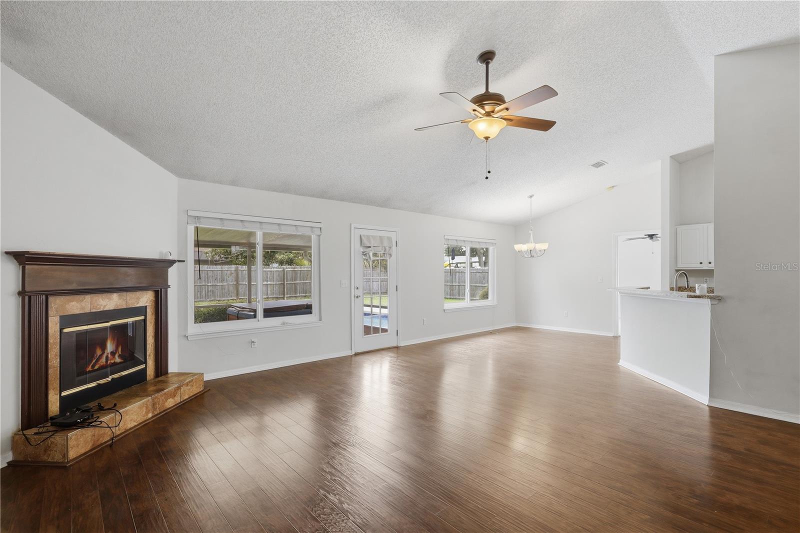 77 BRUNING LN, PALM COAST, FL, 32137