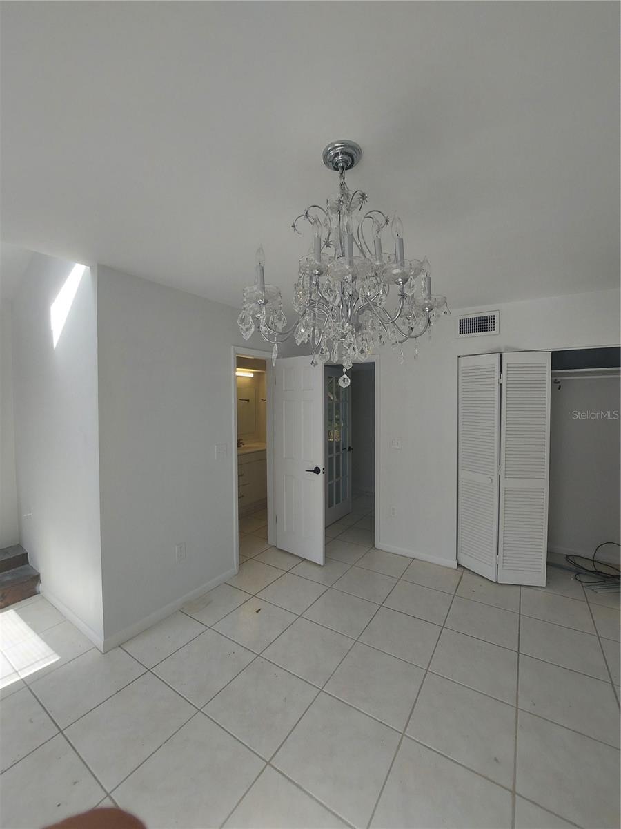 2449 E LAKE DR, DELAND, FL, 32724