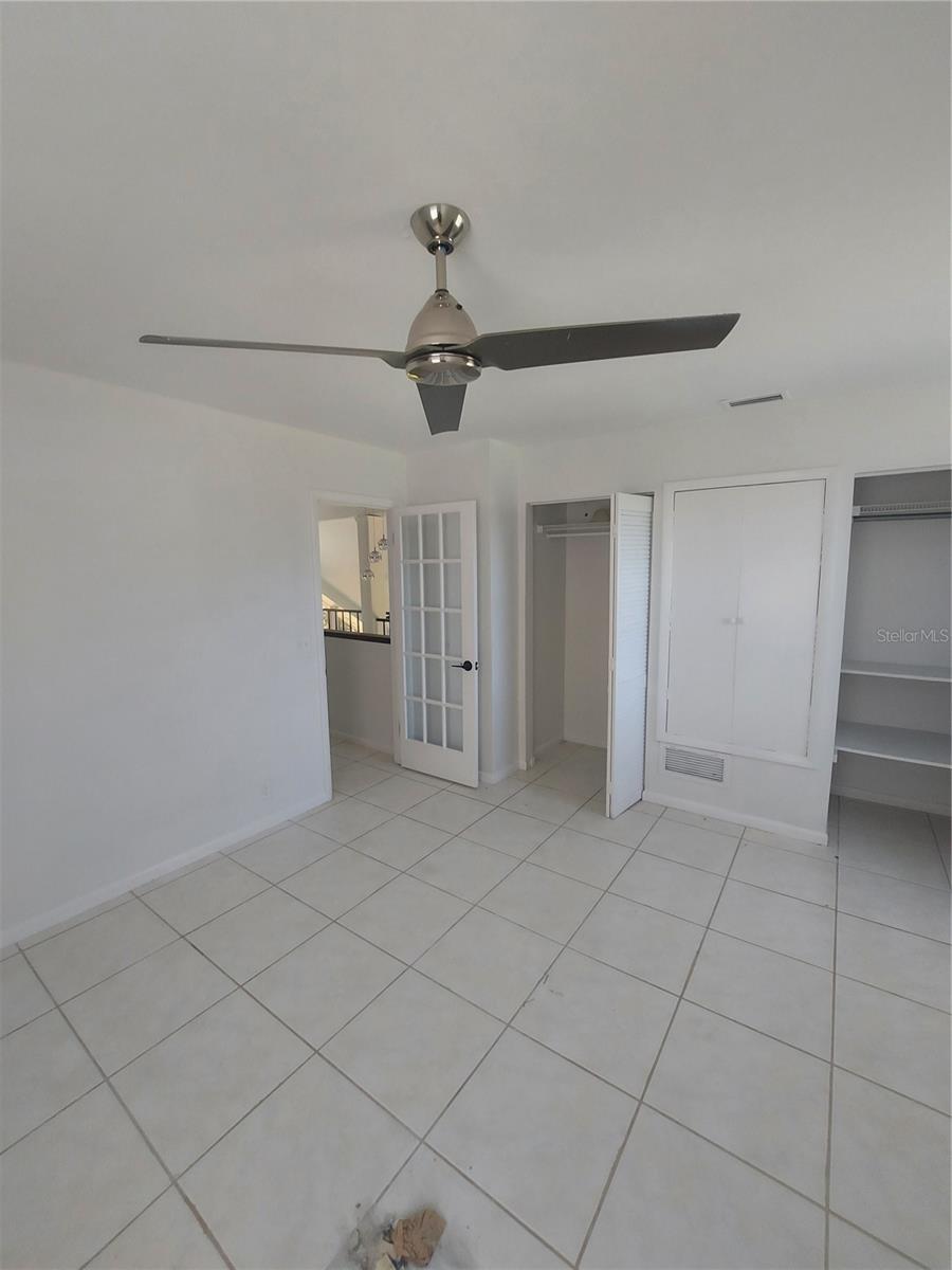 2449 E LAKE DR, DELAND, FL, 32724