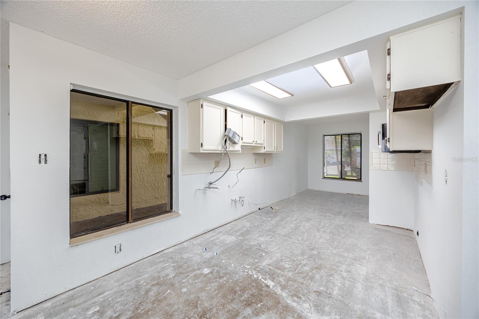 7310 SUNSHINE SKYWAY LN S #119, ST PETERSBURG, FL, 33711