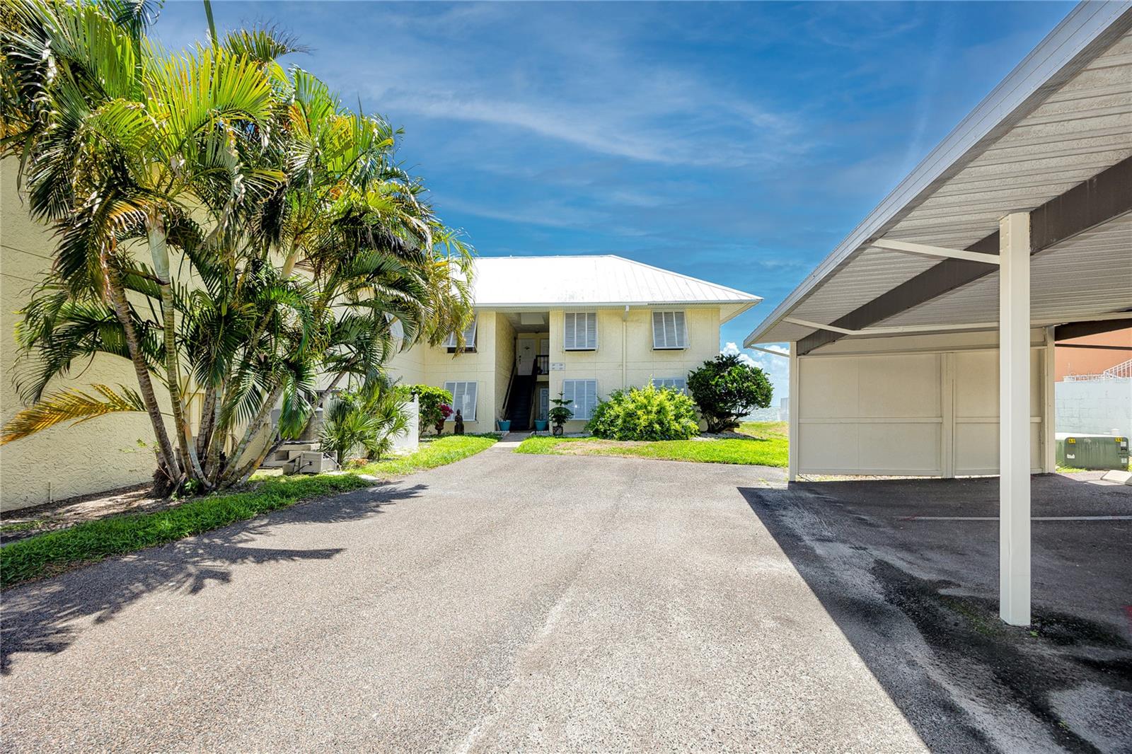 7310 SUNSHINE SKYWAY LN S #119, ST PETERSBURG, FL, 33711