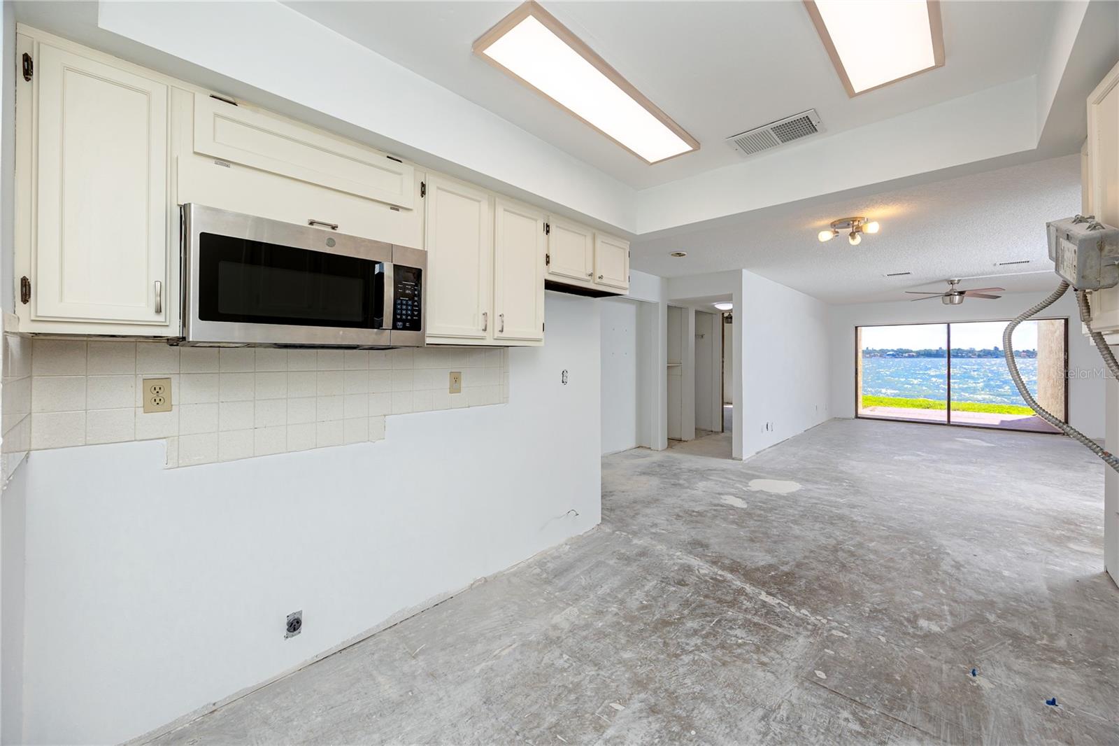 7310 SUNSHINE SKYWAY LN S #119, ST PETERSBURG, FL, 33711