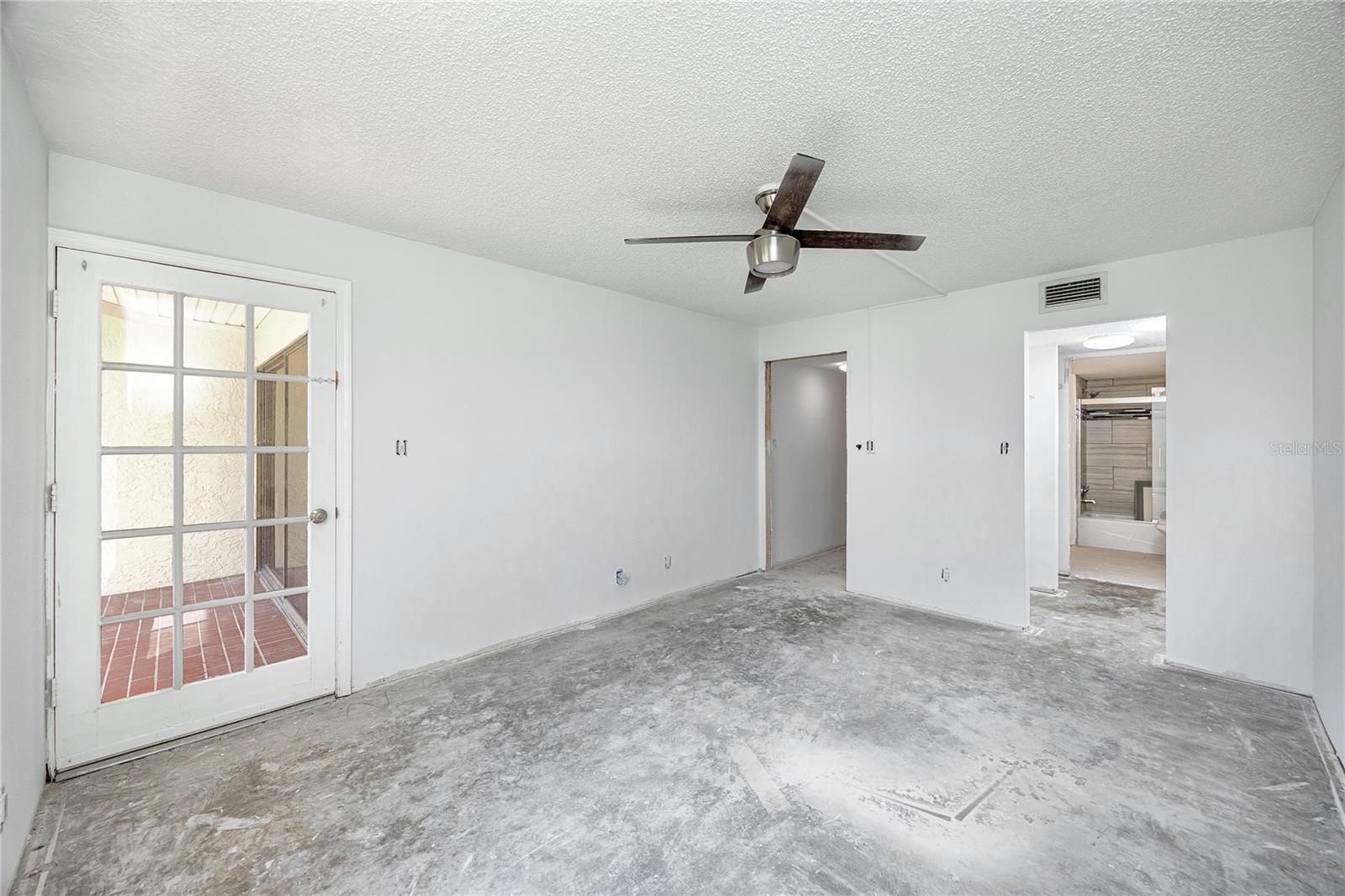 7310 SUNSHINE SKYWAY LN S #119, ST PETERSBURG, FL, 33711