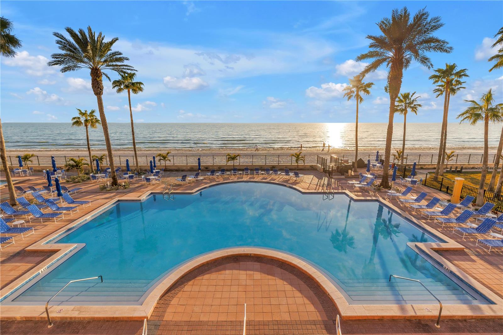 16750 GULF BLVD #313, NORTH REDINGTON BEACH, FL, 33708