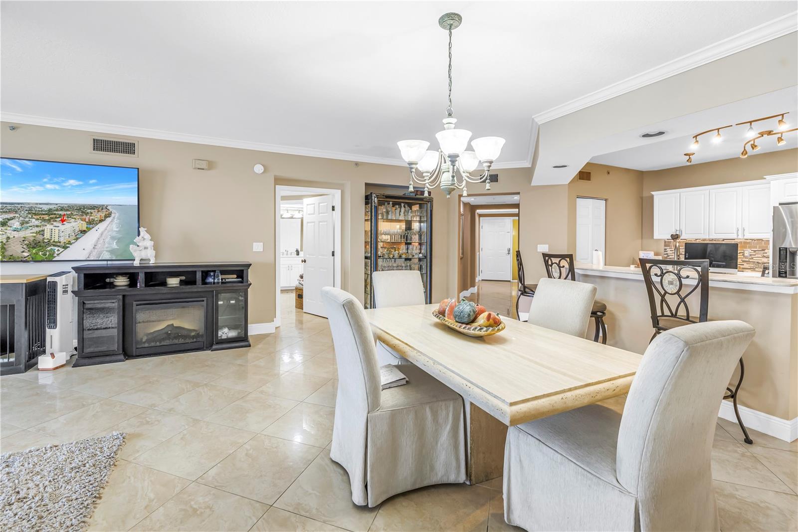 16750 GULF BLVD #313, NORTH REDINGTON BEACH, FL, 33708