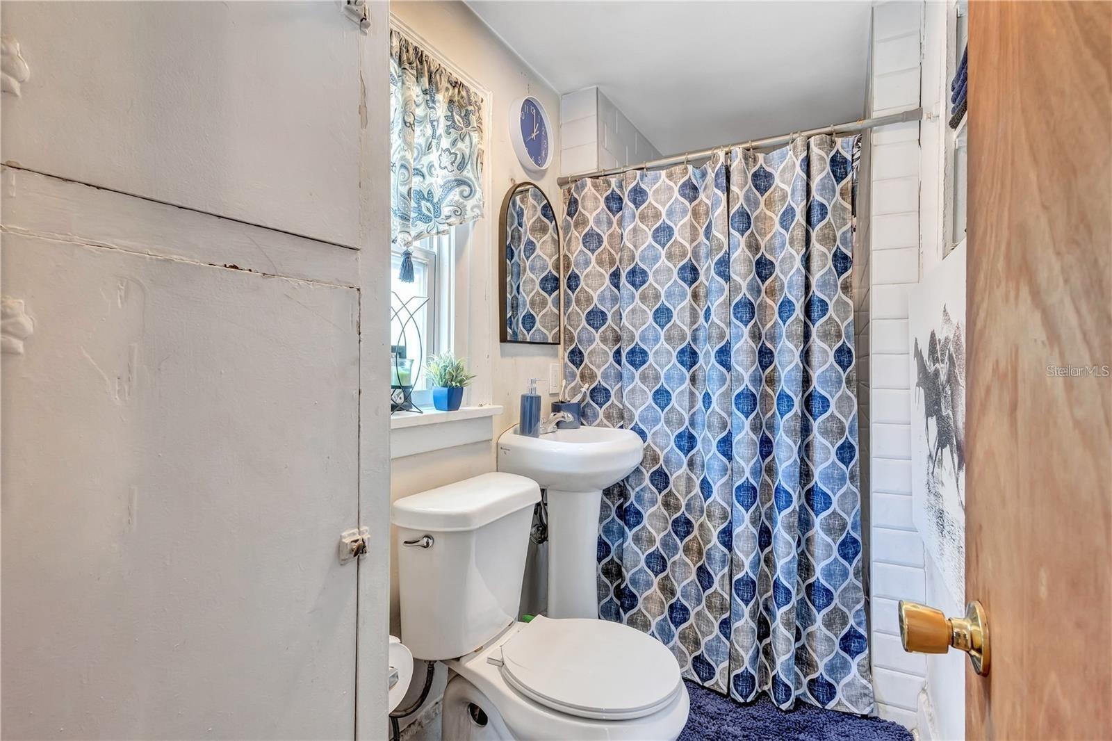 2521 4TH ST S, ST PETERSBURG, FL, 33705