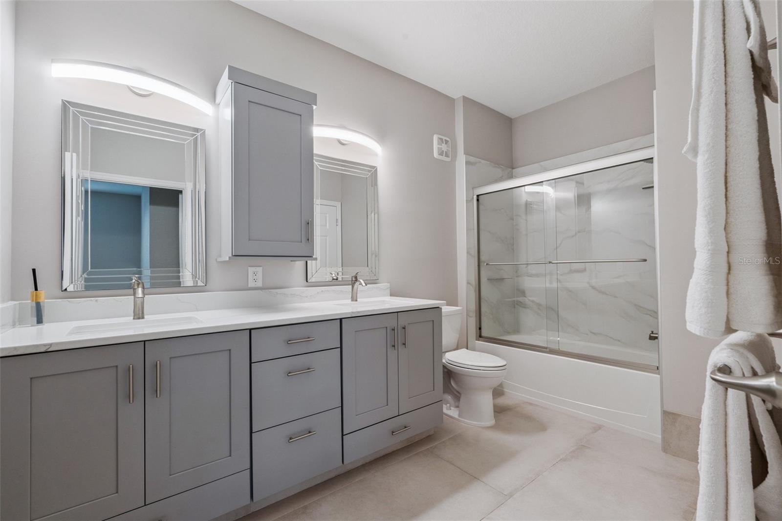 2484 SAN TECLA ST #105, ORLANDO, FL, 32835