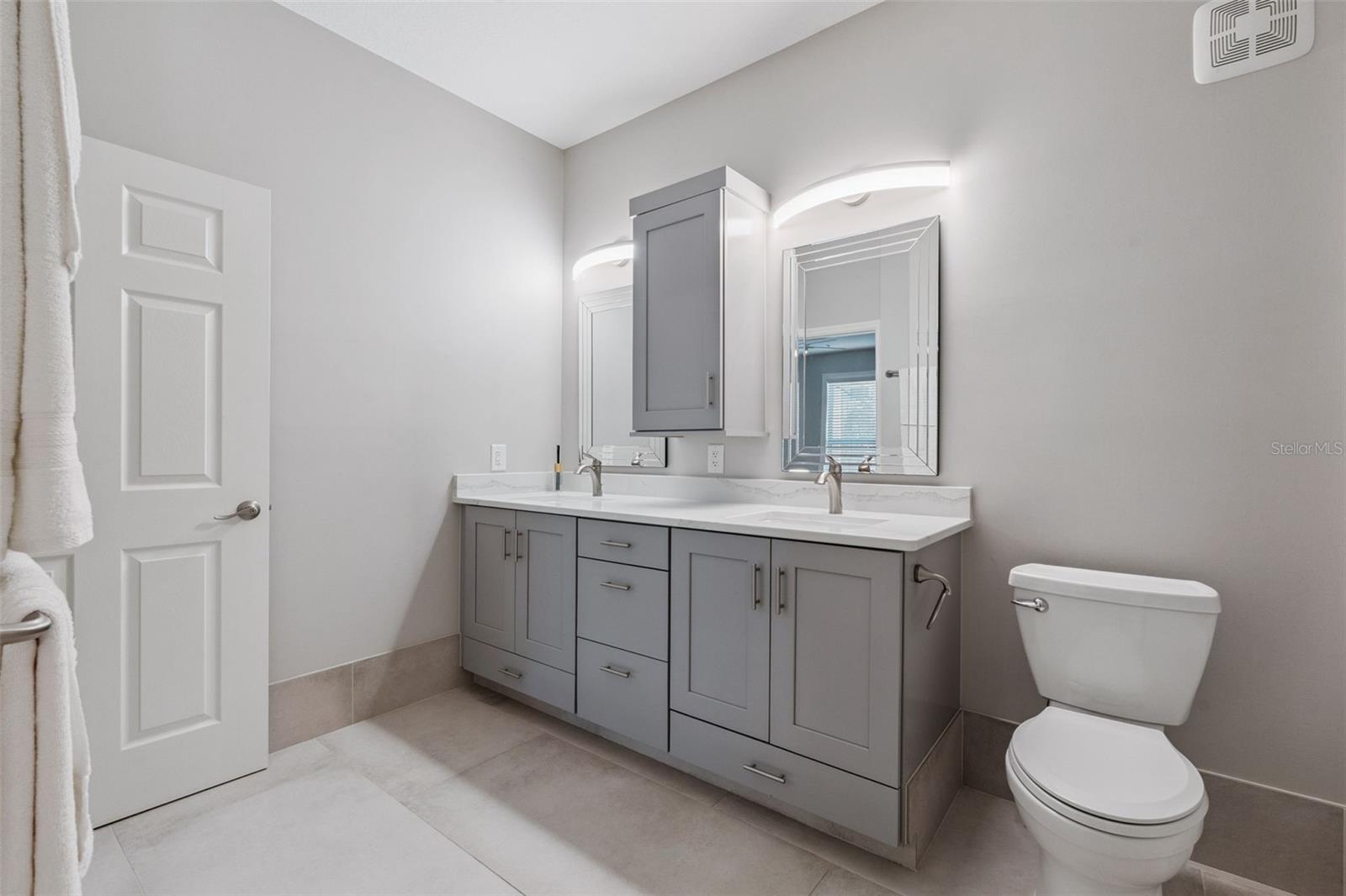 2484 SAN TECLA ST #105, ORLANDO, FL, 32835