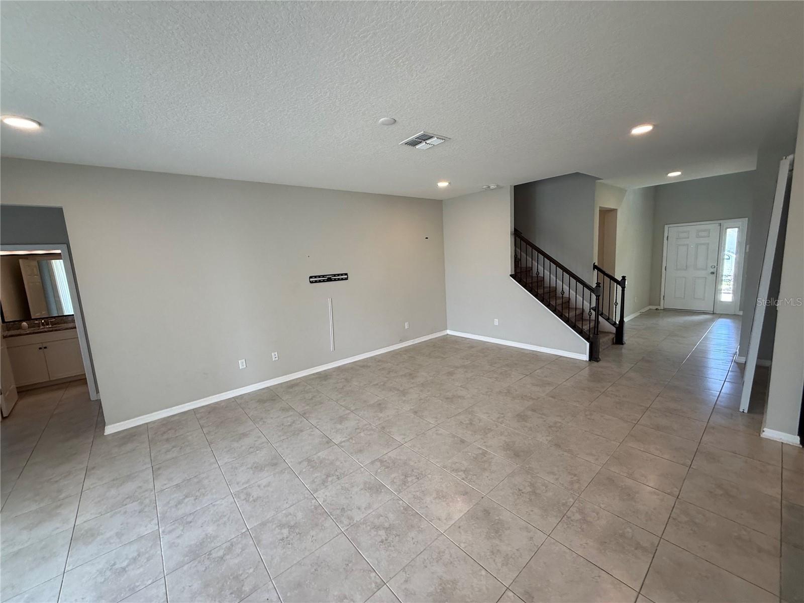 3135 MARINE GRASS DR, WIMAUMA, FL, 33598