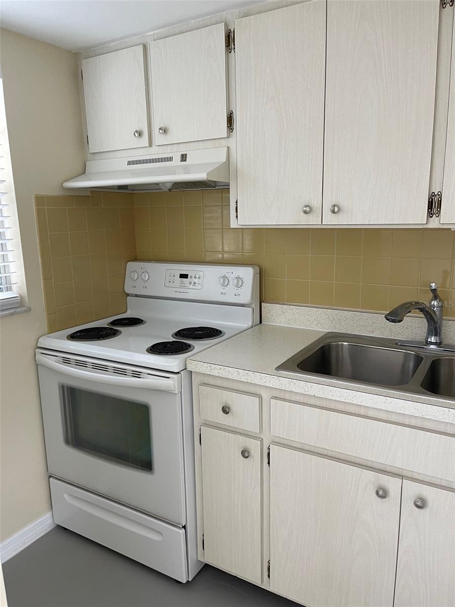 2739 NASSAU ST, SARASOTA, FL, 34231