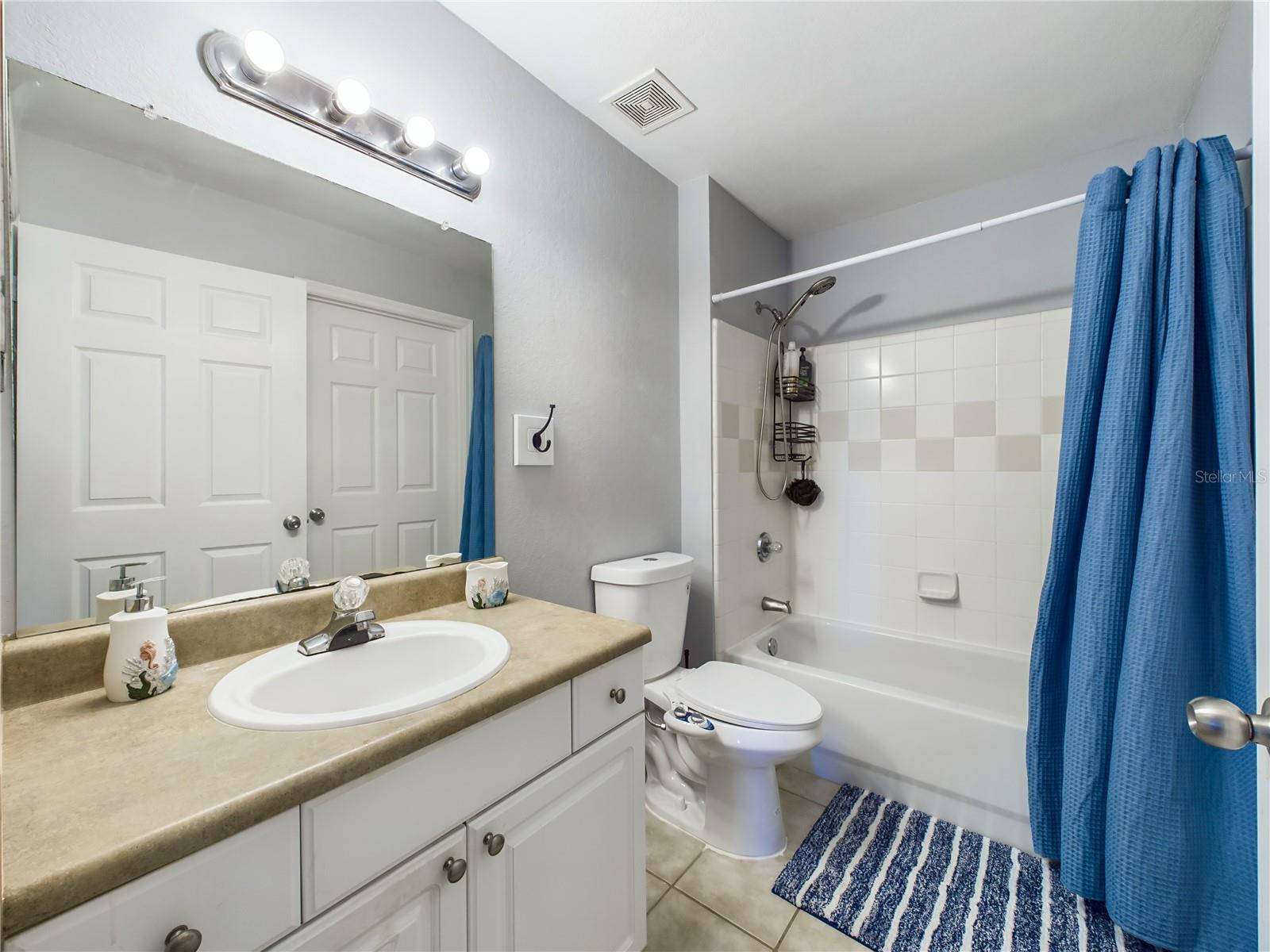 5521 ROSEHILL RD #203, SARASOTA, FL, 34233