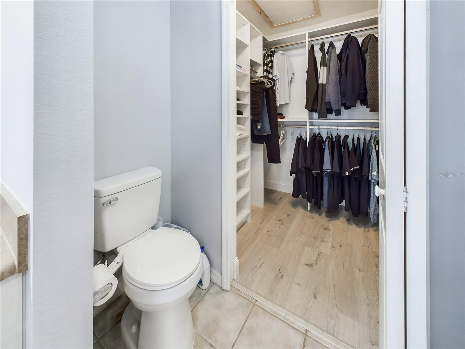 5521 ROSEHILL RD #203, SARASOTA, FL, 34233