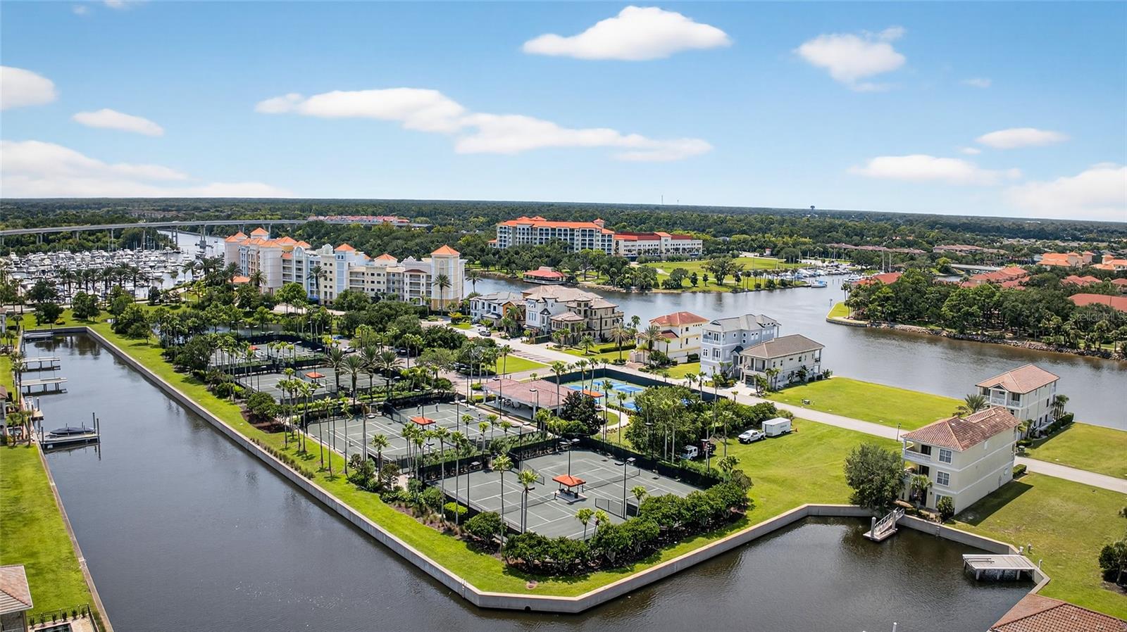 18 HAMMOCK BEACH PKWY, PALM COAST, FL, 32137