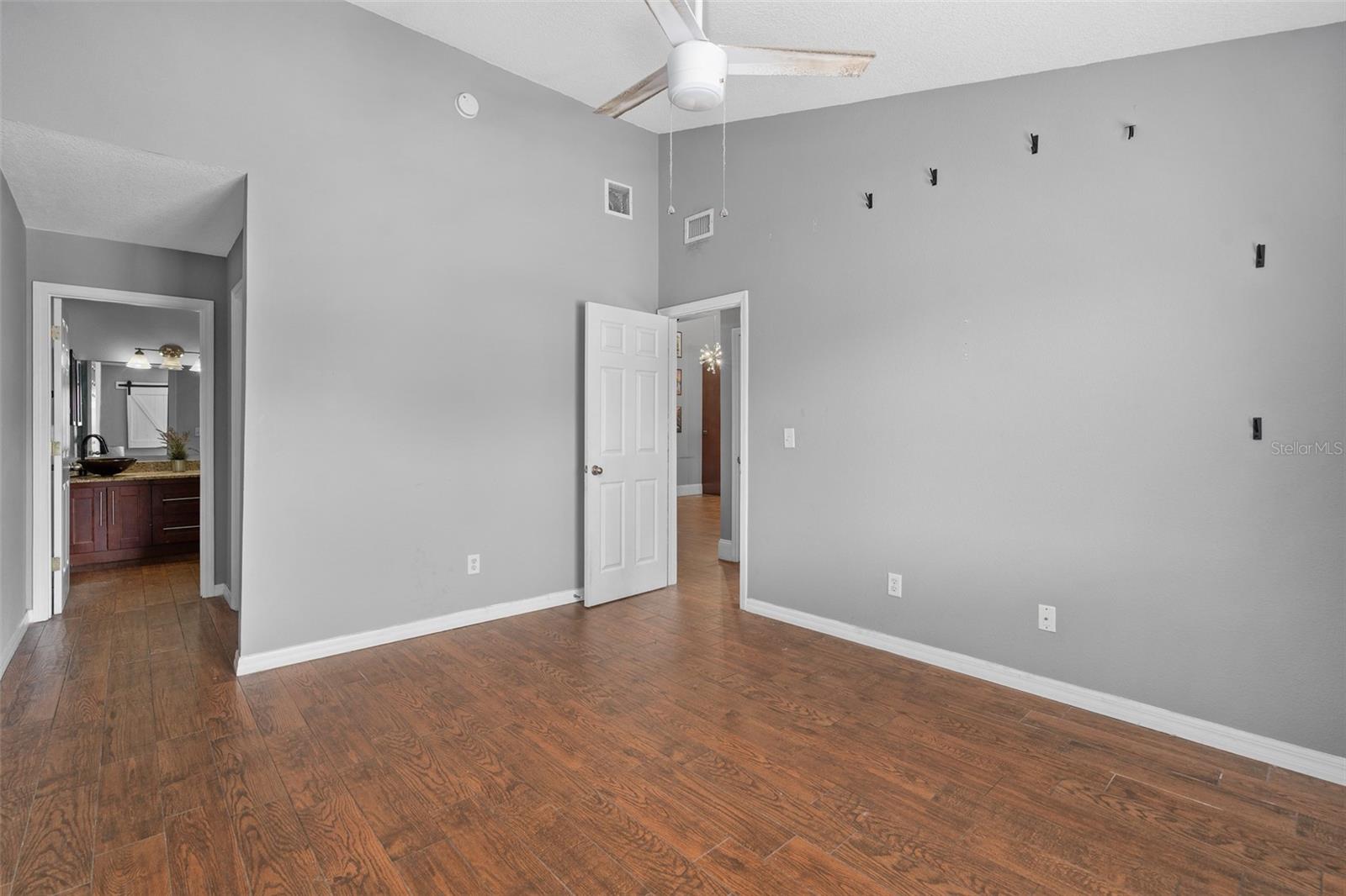 155 N PEARL LAKE CSWY #208, ALTAMONTE SPRINGS, FL, 32714