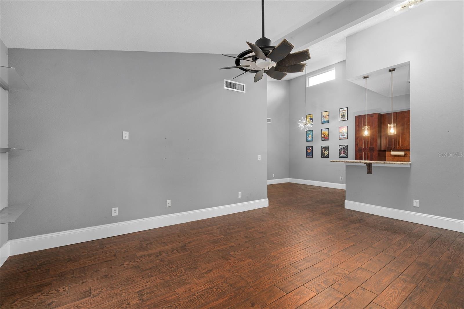 155 N PEARL LAKE CSWY #208, ALTAMONTE SPRINGS, FL, 32714