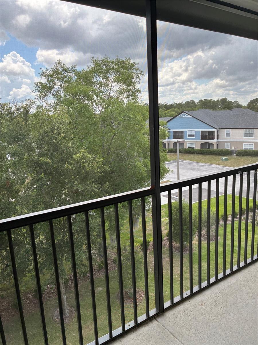 2280 WATERFALL CT #4-302, MOUNT DORA, FL, 32757