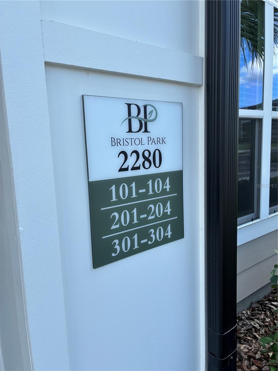2280 WATERFALL CT #4-302, MOUNT DORA, FL, 32757