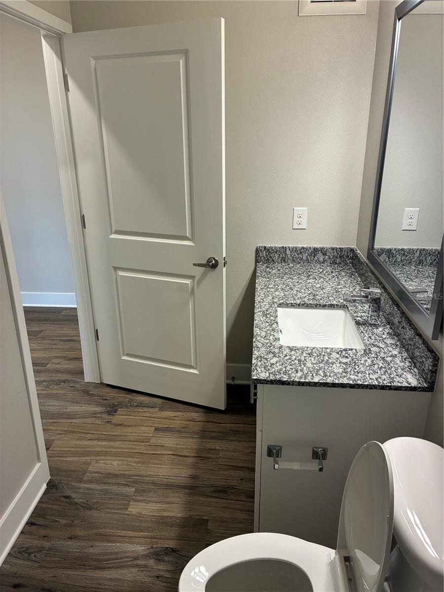 2280 WATERFALL CT #4-302, MOUNT DORA, FL, 32757