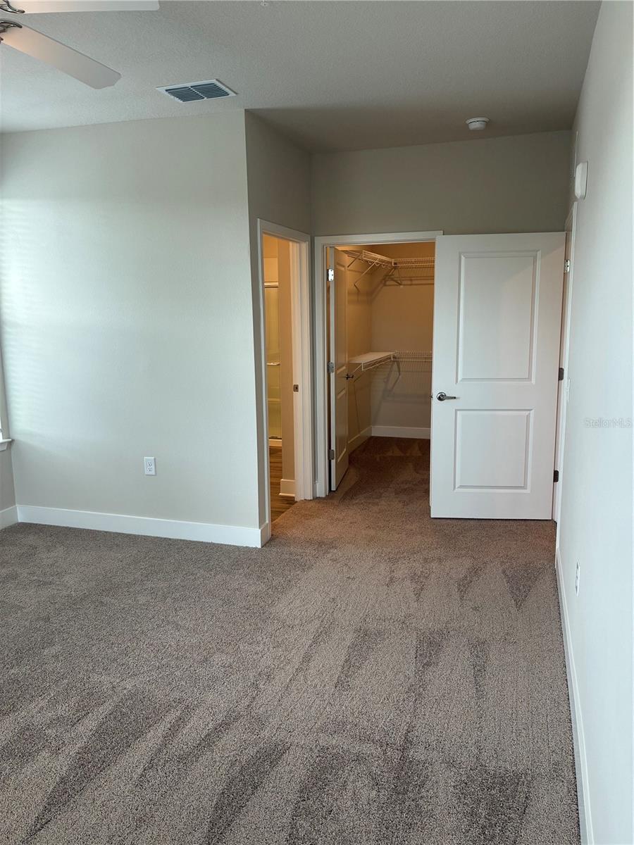 2280 WATERFALL CT #4-302, MOUNT DORA, FL, 32757