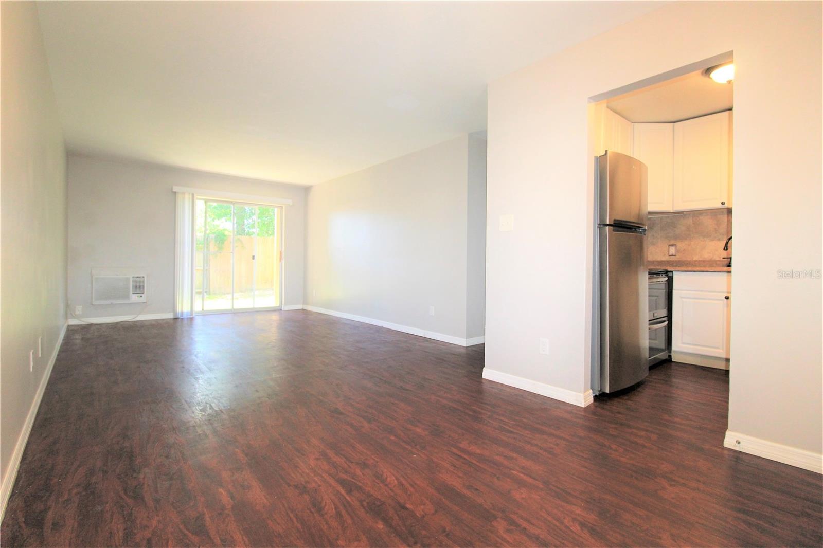 3001 BEE RIDGE RD #112, SARASOTA, FL, 34239