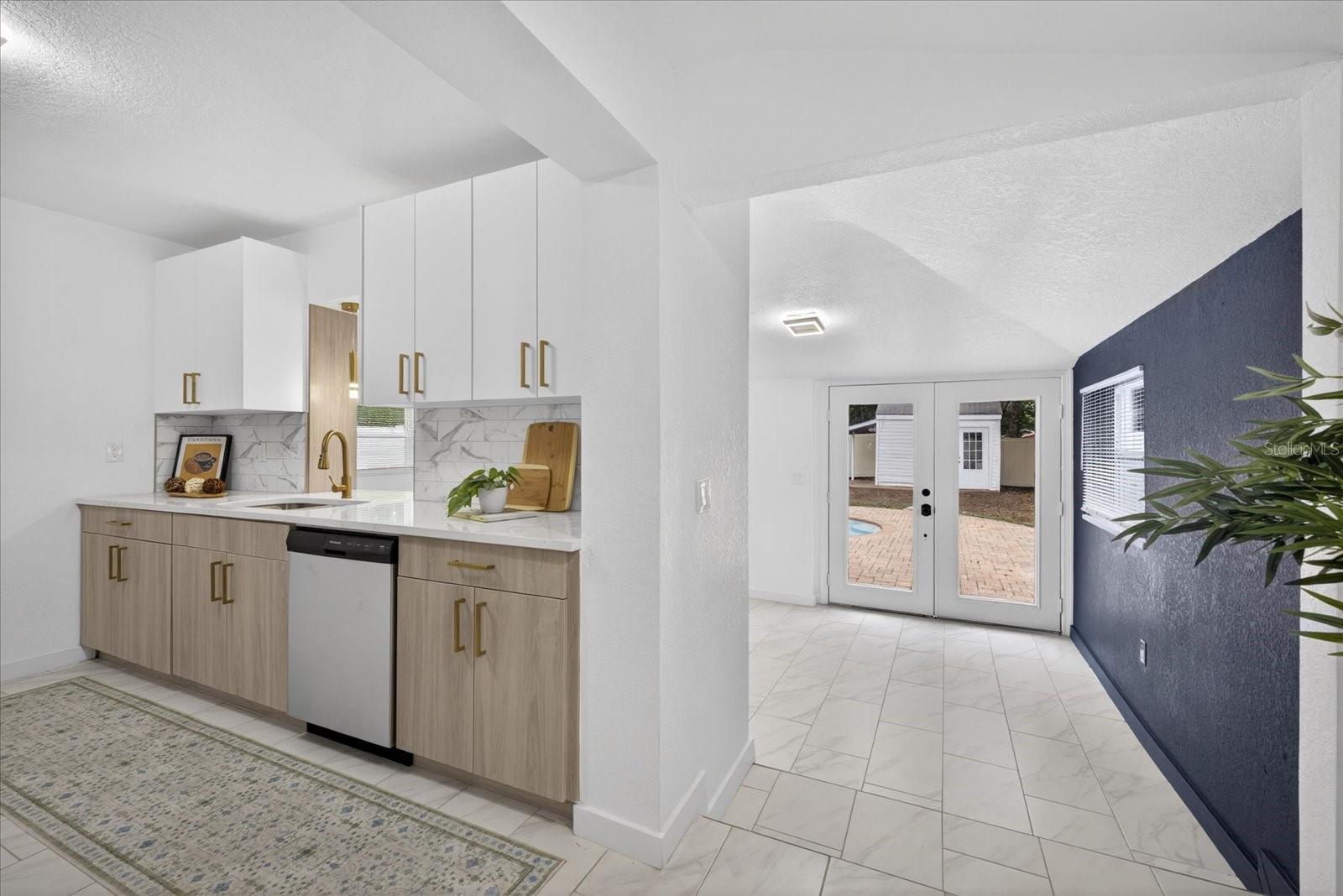 1919 E CLIFTON ST, TAMPA, FL, 33610