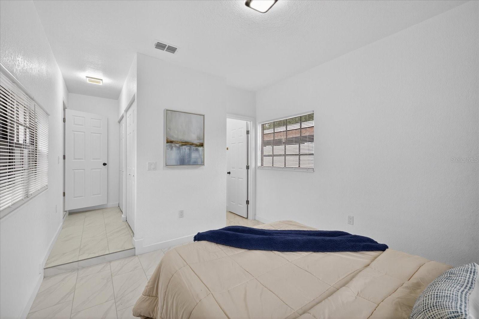 1919 E CLIFTON ST, TAMPA, FL, 33610