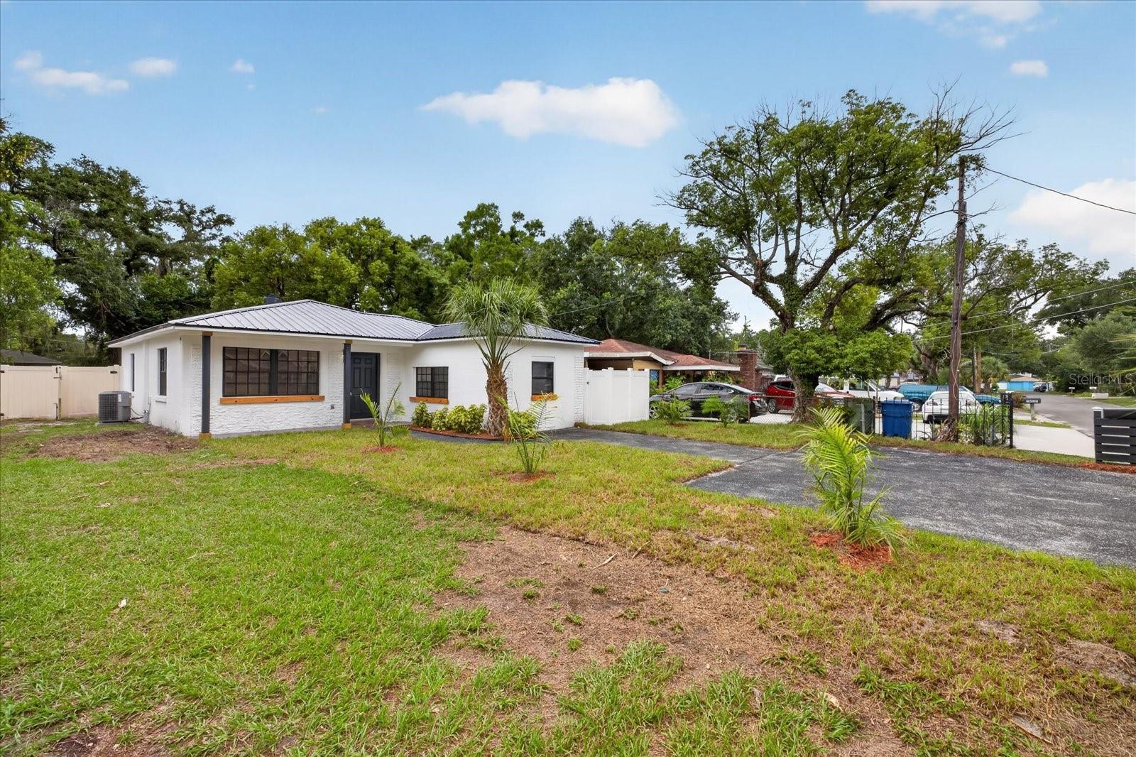 1919 E CLIFTON ST, TAMPA, FL, 33610