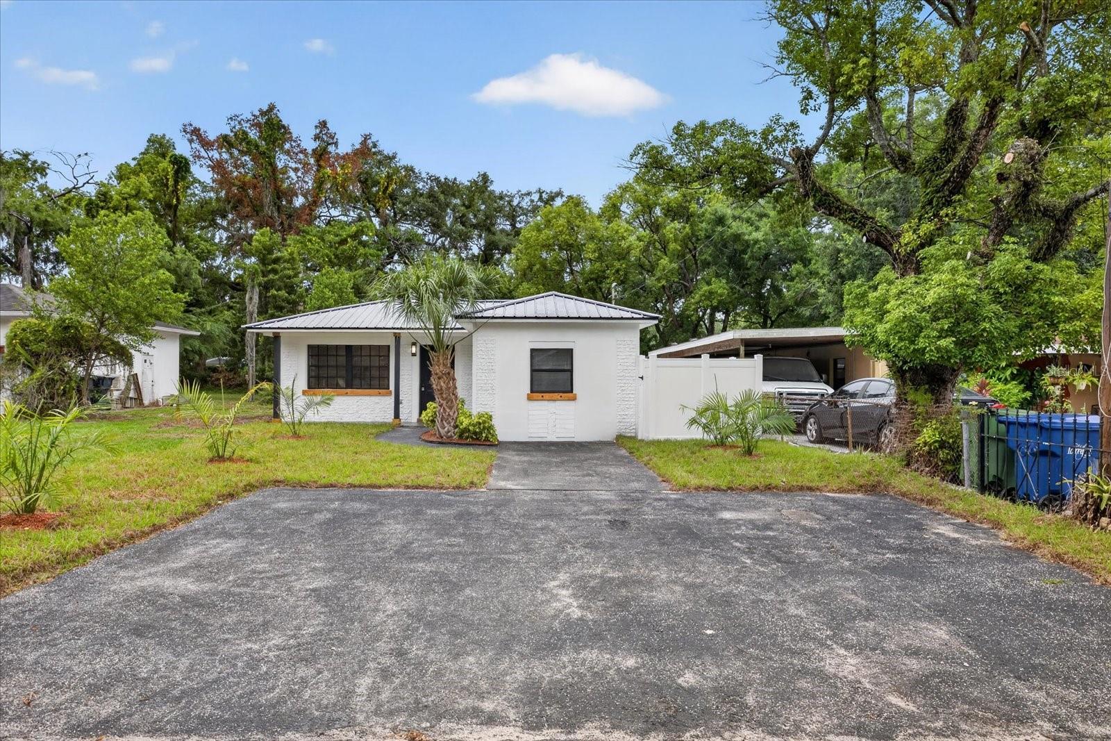 1919 E CLIFTON ST, TAMPA, FL, 33610