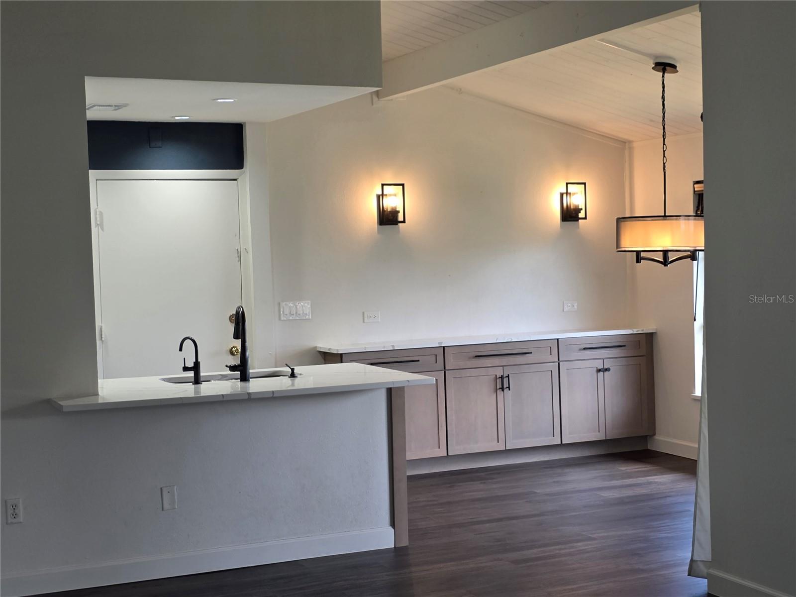 507 PLAZA SEVILLE CT #514, TREASURE ISLAND, FL, 33706