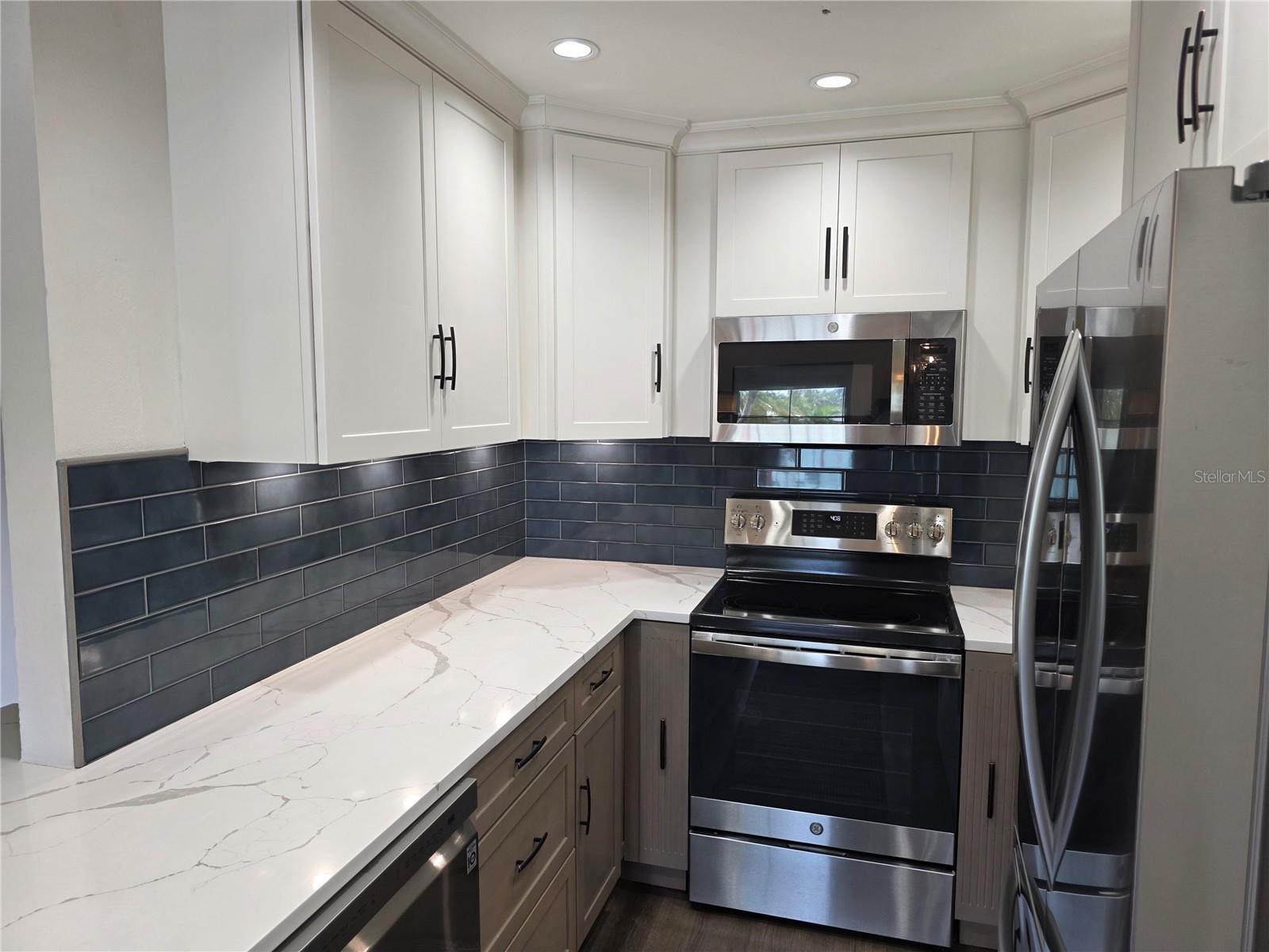 507 PLAZA SEVILLE CT #514, TREASURE ISLAND, FL, 33706