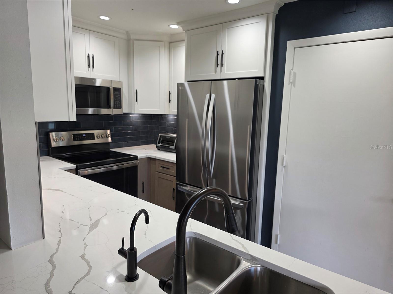 507 PLAZA SEVILLE CT #514, TREASURE ISLAND, FL, 33706