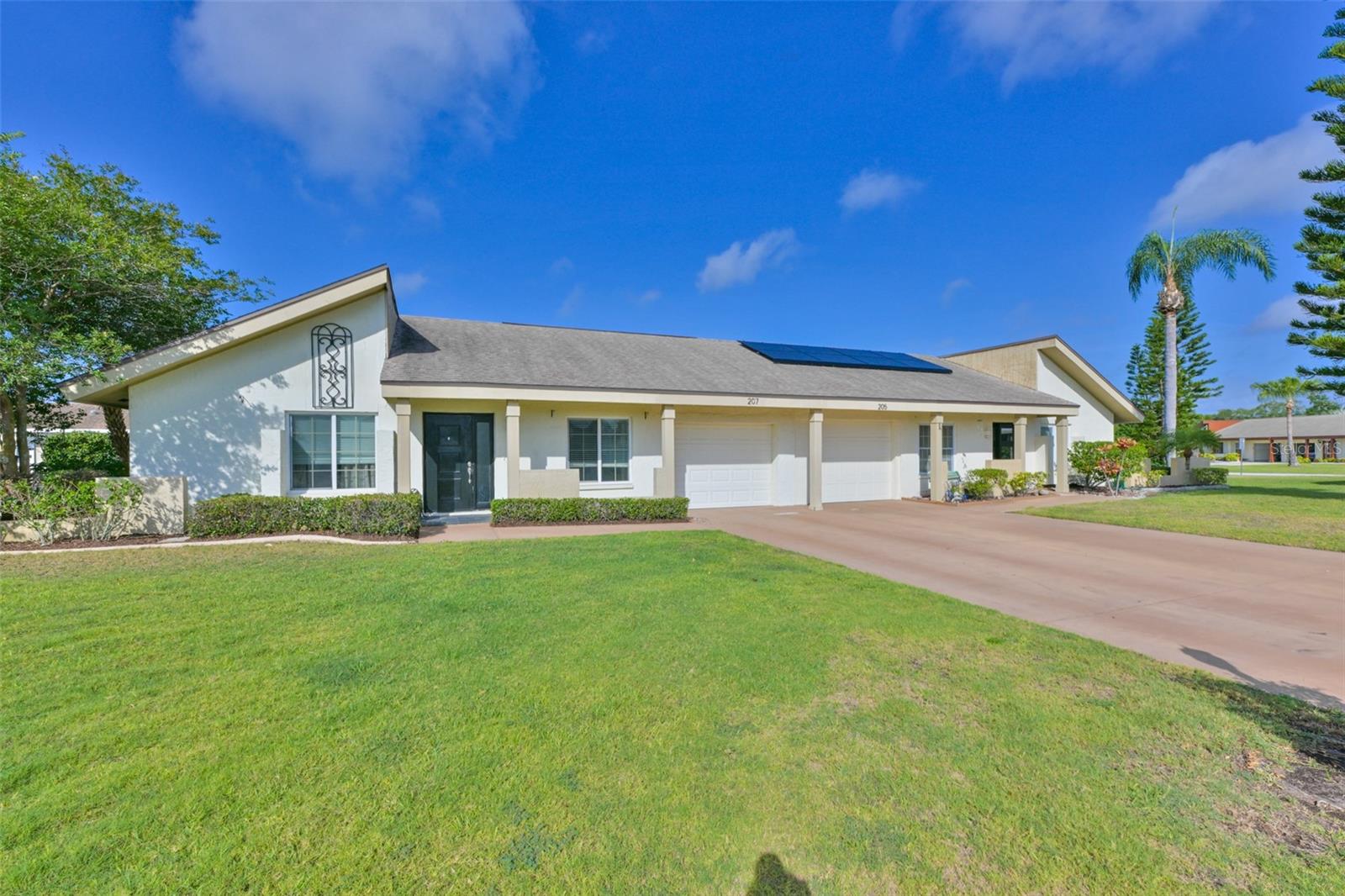 207 ISLIP WAY, SUN CITY CENTER, FL, 33573