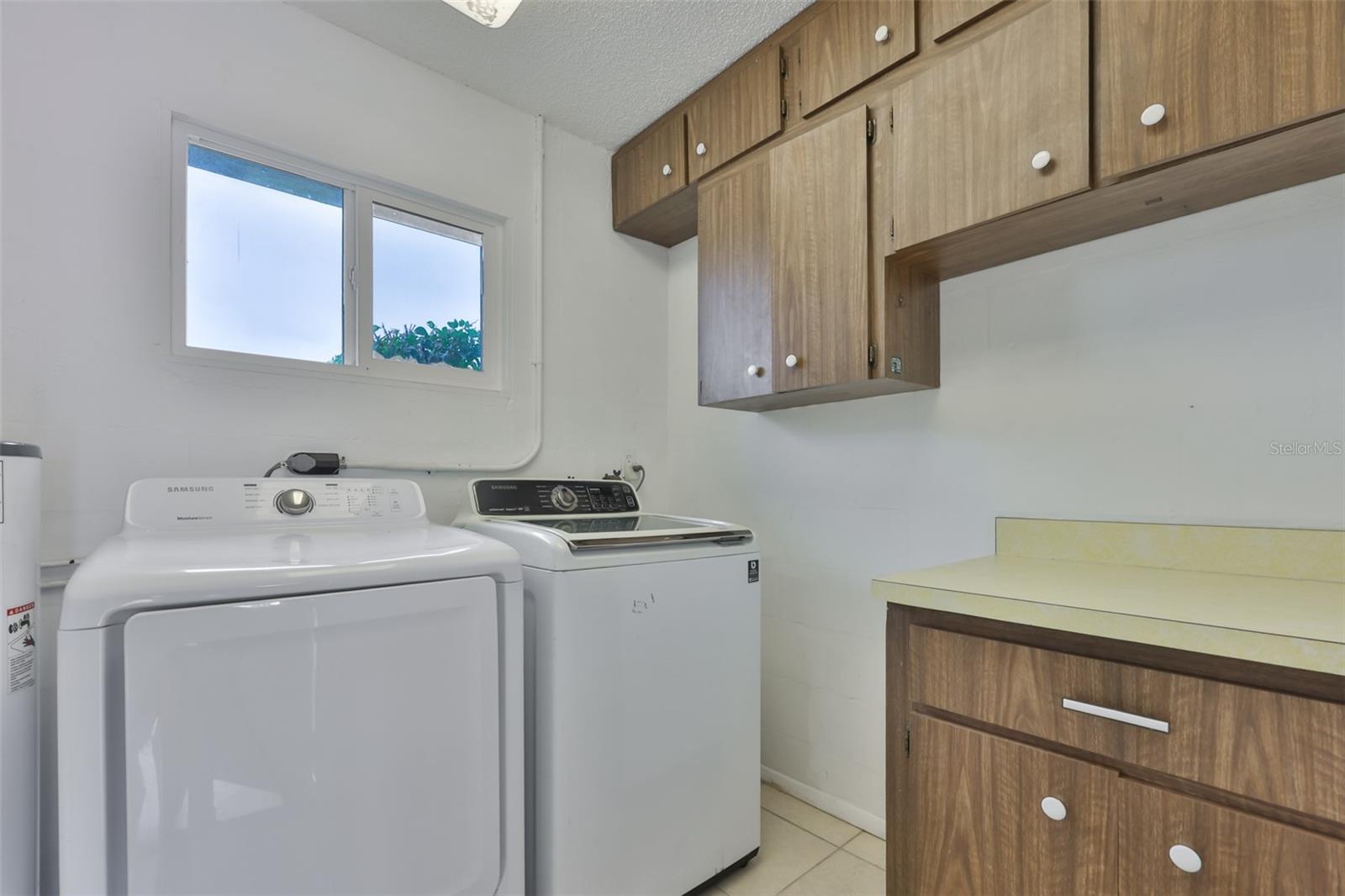 207 ISLIP WAY, SUN CITY CENTER, FL, 33573