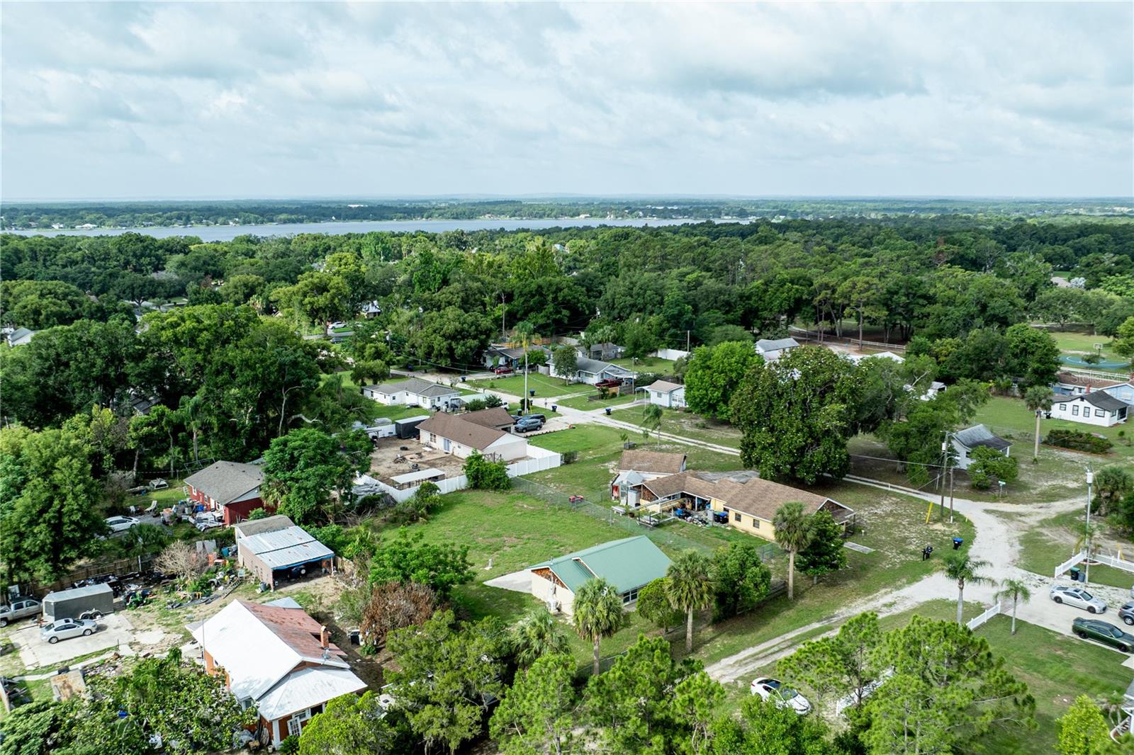 7020 SCOTT AVE, MOUNT DORA, FL, 32757
