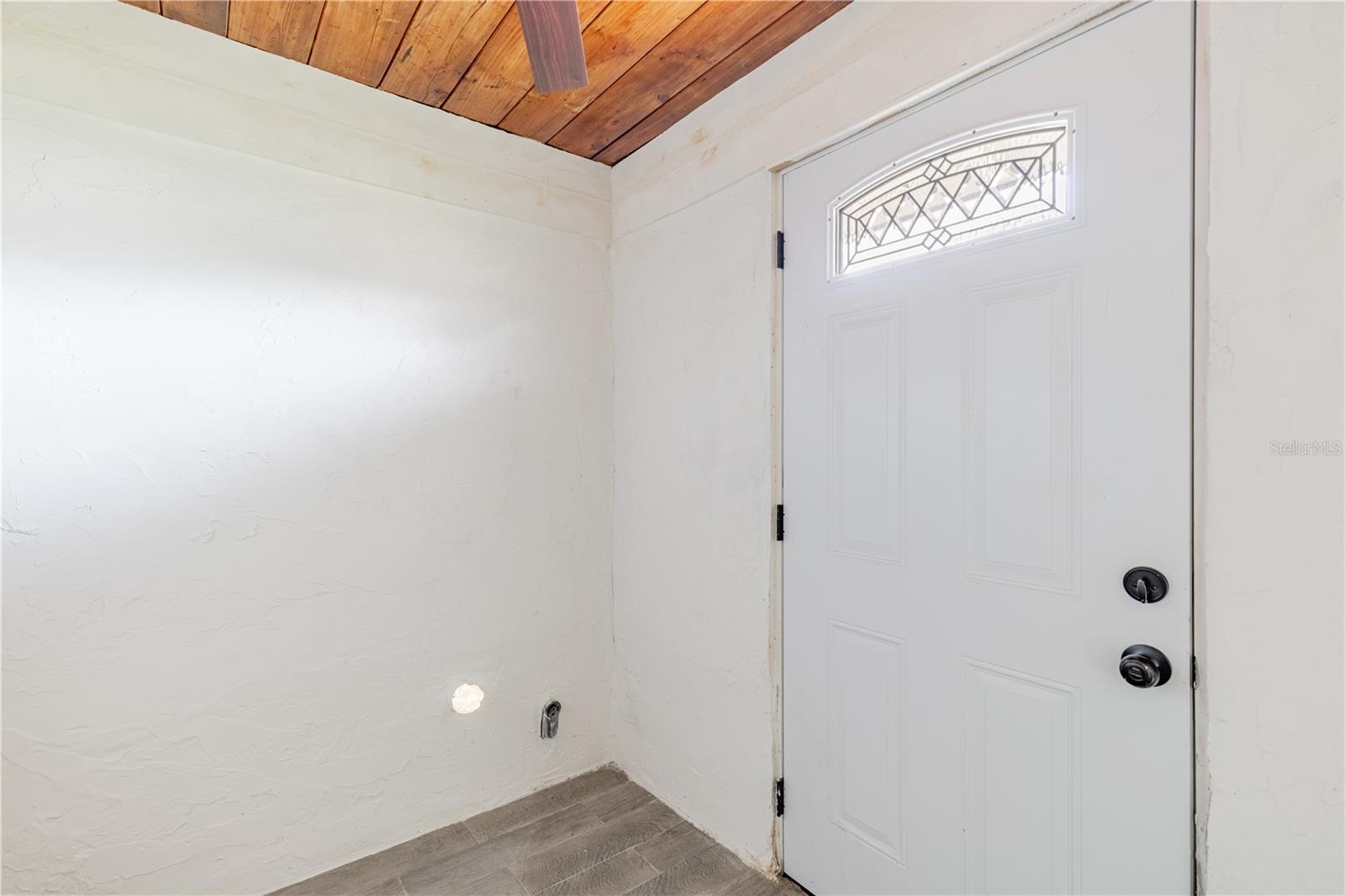 7020 SCOTT AVE, MOUNT DORA, FL, 32757